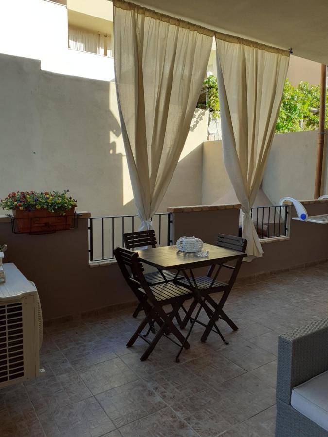 B&B Marzo '51 Villasimius Exterior foto