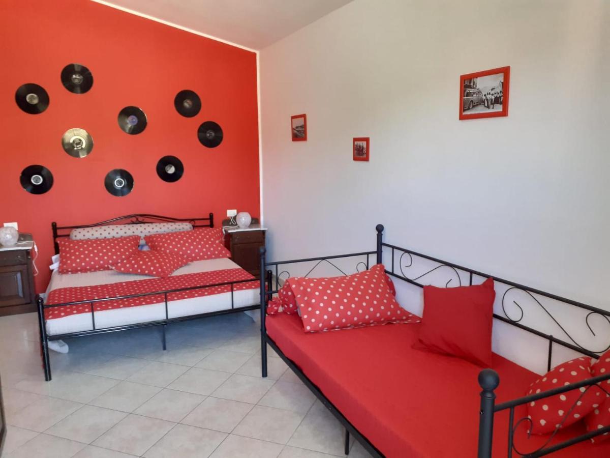 B&B Marzo '51 Villasimius Exterior foto